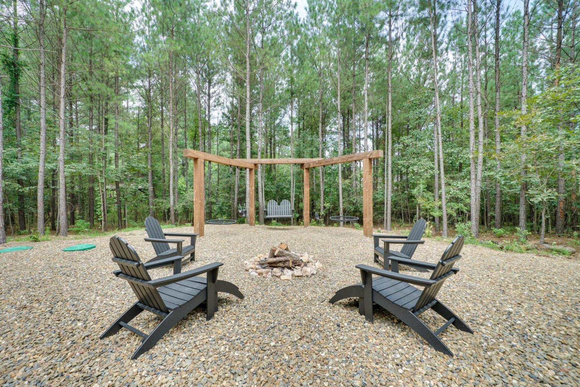 Sutton Ridge Cabin Rental Hot Tub And Swing Set! Broken Bow Extérieur photo